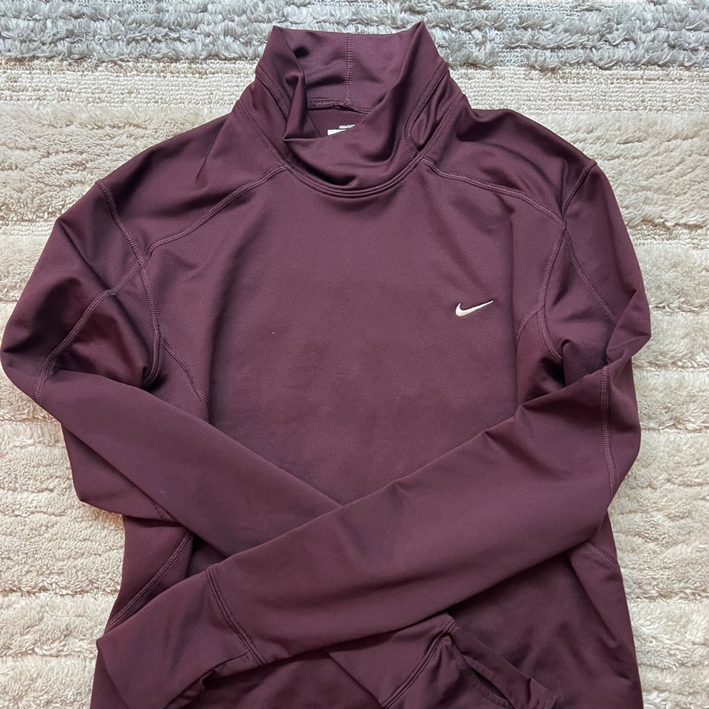 Women’s Nike mock neck sweatshirt